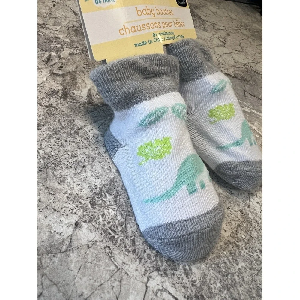 Angel of Mine Newborn Baby Booties Dinosaur Non-Slip Socks Gray White 0+ Months